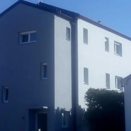 Rebecca Apartament *