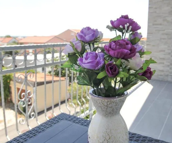 Apartamento Rebecca Vir